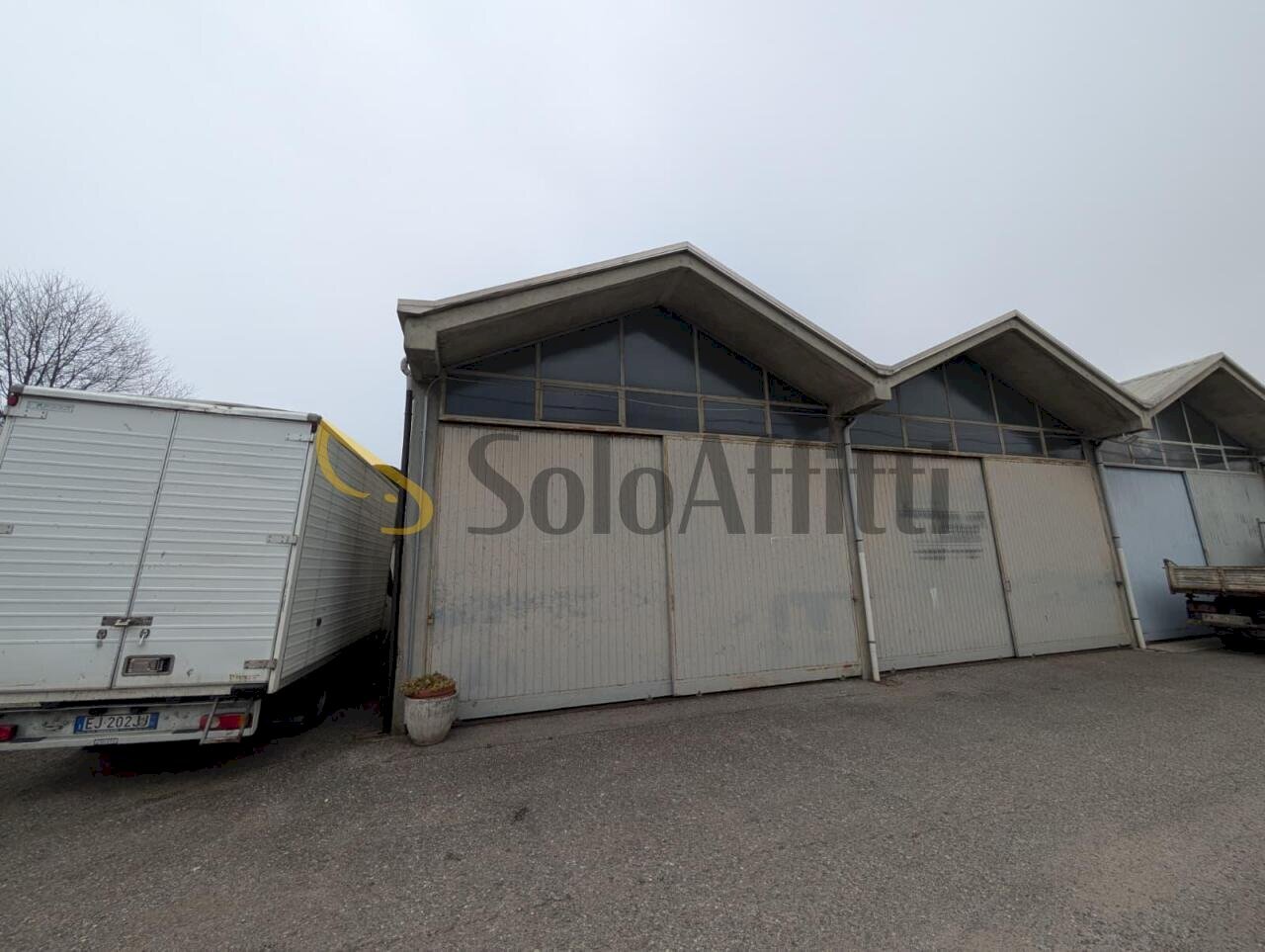 2.jpeg - Warehouse Corso Isonzo 27, Seveso - photo 2