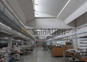 1000115964.jpg - Capannone Sesto Fiorentino - foto 6