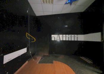 Locale Commerciale Piazza Bernardino Grimaldi 16, Catanzaro - foto 4