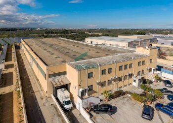 viste - Commercial Premises Via Casamassima 91, Capurso - photo 1