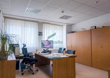 ufficio - Commercial Premises Via Casamassima 91, Capurso - photo 8