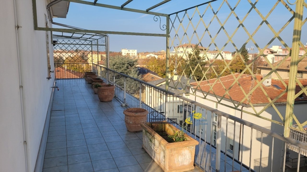 20251105_091144.jpg - Attic Via Pietro Martini 55, Parma (neighborhood Pablo) - photo 1