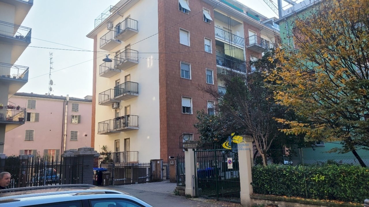 20251105_094331.jpg - Attic Via Pietro Martini 55, Parma (neighborhood Pablo) - photo 3