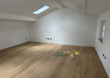 IMG_1103(1).JPG - Appartamento Vicolo San Tiburzio, Parma - foto 6