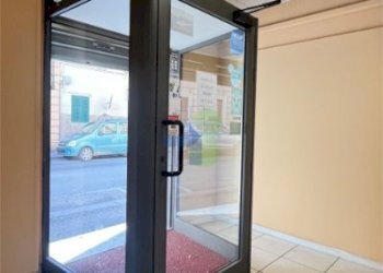 ingresso - Locale Commerciale Corso Giuseppe Mazzini 208, Livorno - foto 4