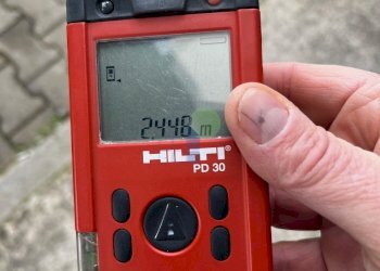 altezza portone di ingresso - Locale Commerciale Via della Padula 11, Livorno - foto 14