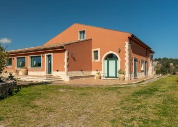 DSC00939-HDR.jpg - Villa Via Priamo 10, Siracusa - foto 8