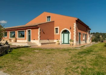 DSC00936-HDR.jpg - Villa Via Priamo 10, Siracusa - foto 12