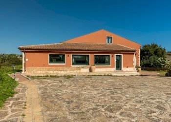 DSC00924-HDR.jpg - Villa Via Priamo 10, Siracusa - foto 15