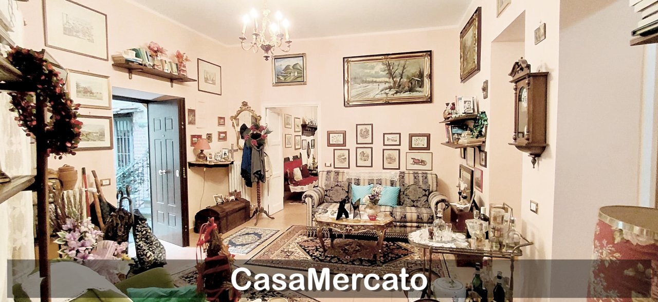 b5.jpg - Quadrilocale Via dei Condotti, Rocca di Papa - foto 3