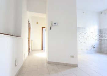 vista ingresso - Appartamento Via Giuseppe Garibaldi, Nerviano - foto 3