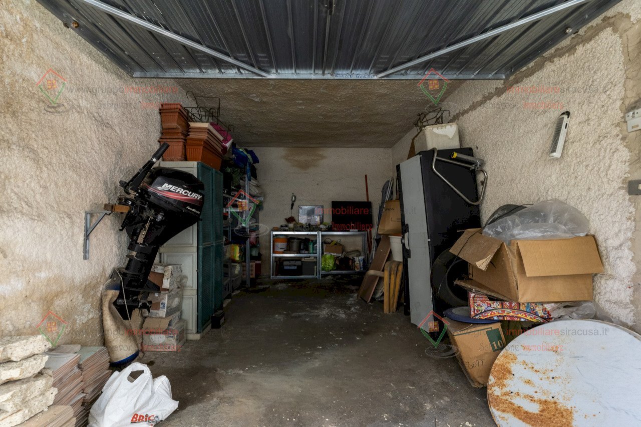 RIC00154.jpg - Box Siracusa - foto 3