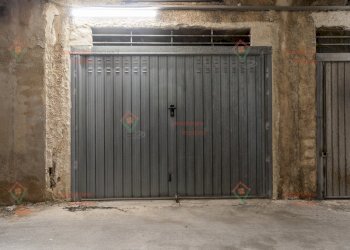 RIC00153.jpg - Box Siracusa - foto 2