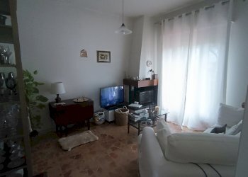 IMG_20251025_110845.jpg - Appartamento frazione Avenza, Carrara - foto 3