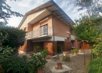 20250923_151759_HDR (FILEminimizer).jpg - Porzione di casa Via Medicine 791, Spilamberto - foto 1