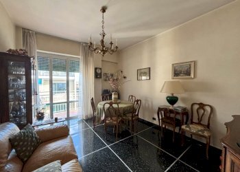 IMG_8131.jpg - Attico Viale Pio VII 106, Genova (zona Quarto) - foto 12