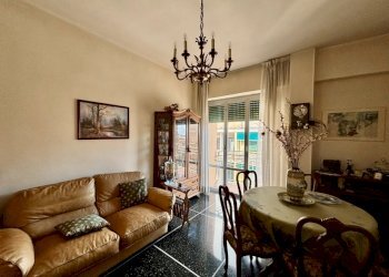 IMG_8132.jpg - Attico Viale Pio VII 106, Genova (zona Quarto) - foto 14