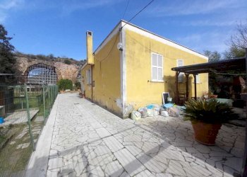 2.jpeg - Villa Via Empolitana 272, Tivoli - photo 1