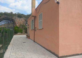 WhatsApp Image 2026-06-29 at 10.14.48 (1) - Villa Via Empolitana 272, Tivoli - photo 14