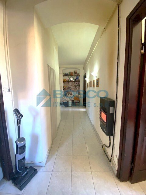 corrid.jpeg - Trilocale Via Genova 100, La Spezia - foto 1