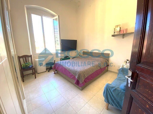 camera..jpeg - Trilocale Via Genova 100, La Spezia - foto 3