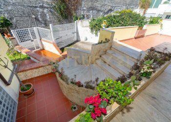 Villa Messina (5).jpg - Villa Via Antonello da Messina 57, Aci Castello - foto 5