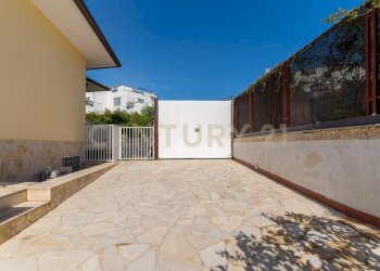 Villa Messina (16).jpg - Villa Via Antonello da Messina 57, Aci Castello - foto 16