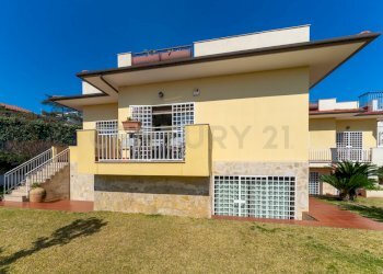 Villa Messina (17).jpg - Villa Via Antonello da Messina 57, Aci Castello - foto 17