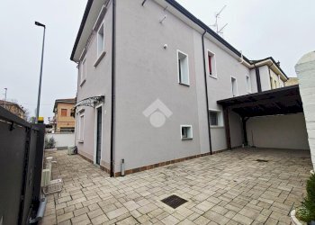 Casa semi indipendente Via Alessandro Poltronieri, Ferrara - foto 5