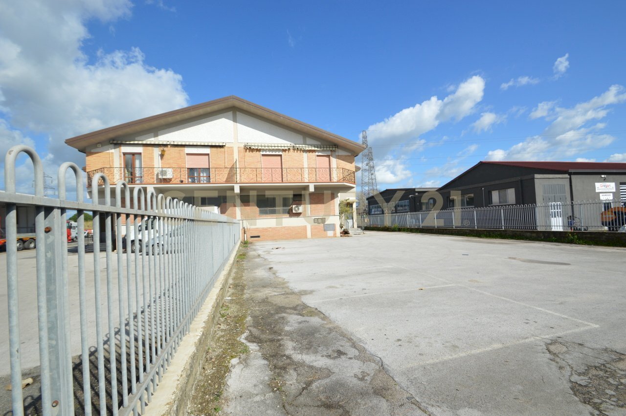 DSC_0167.JPG - Casa indipendente Via Aurelia Nord 181, Grosseto - foto 2