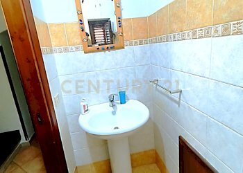 17 bagno sopra.jpg - Villa Via Ruggero Settimo 99, Terrasini - foto 19