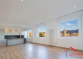 2.3 OPEN.jpg - Appartamento Corso Andrea Podestà 8, Genova (zona Carignano) - foto 1