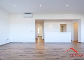 2.2 OPEN.jpg - Appartamento Corso Andrea Podestà 8, Genova (zona Carignano) - foto 6