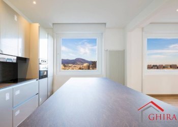 3.4 CUCINA.jpg - Appartamento Corso Andrea Podestà 8, Genova (zona Carignano) - foto 11