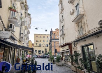 ChatGPT Image 3 mar 2026, 12_40_07.png - Two-room apartment via santa maria in portico, Napoli (neighborhood Chiaia) - photo 2