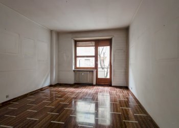 DJI_0606.jpg - Quadrilocale Via Fratelli Carando, Torino (zona Santa Rita) - foto 4