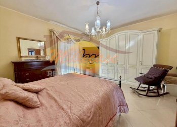 25f27f2b-c9c3-4423-838c-afafb5682851.jpeg - Appartamento Viale Zecchino, Siracusa - foto 8