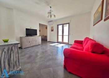 soggiorno - Two-room apartment Viale Jonio 376, Taranto - photo 1