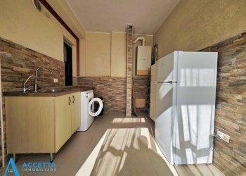 veranda - Two-room apartment Viale Jonio 376, Taranto - photo 17