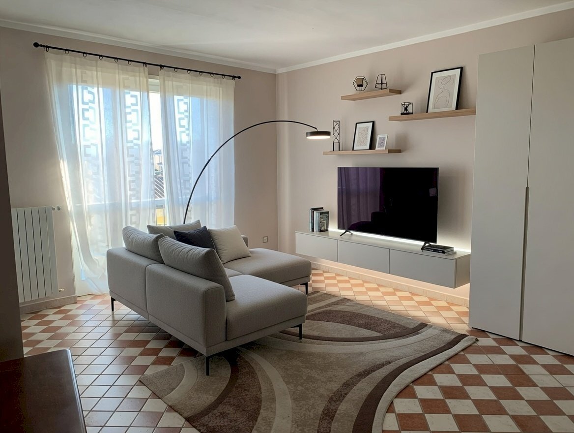 4025e4ab-7cc6-423e-8c13-b6d7f7f08f4a.jpg - Appartamento Corso Luigi Einaudi 17/d, Cherasco - foto 2