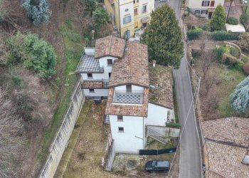 DJI_20260225154315_0079_D.jpg - Villa Via del Santuario 15, Fiorano Modenese - photo 3