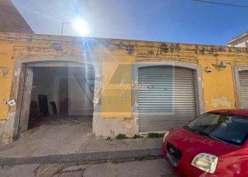 Negozio Via Caltanissetta, Siracusa - foto 1