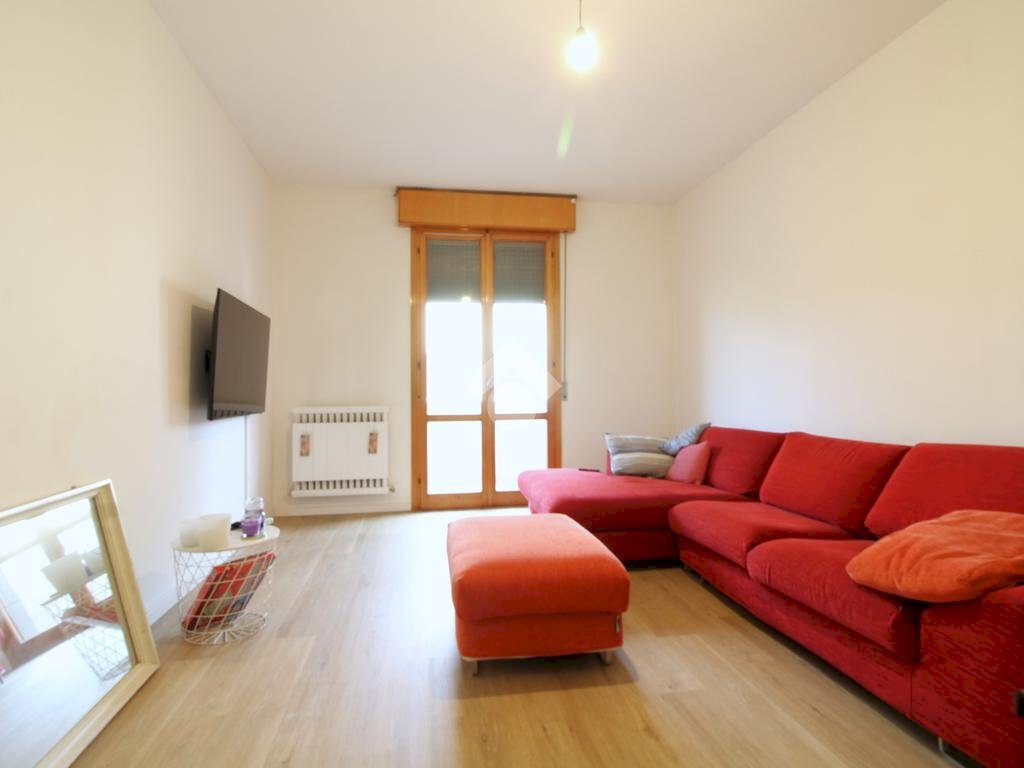 Three-room apartment Via Fratelli Lupazzi, Rolo - photo 2