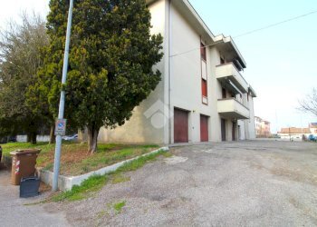 Trilocale Via Fratelli Lupazzi, Rolo - foto 16