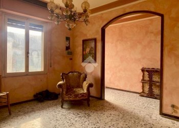 Casa semi indipendente Via Giuseppe Mazzini, Isola Sant'Antonio - foto 8