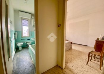 Casa semi indipendente Via Giuseppe Mazzini, Isola Sant'Antonio - foto 13