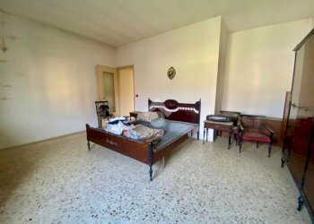 Casa semi indipendente Via Giuseppe Mazzini, Isola Sant'Antonio - foto 23