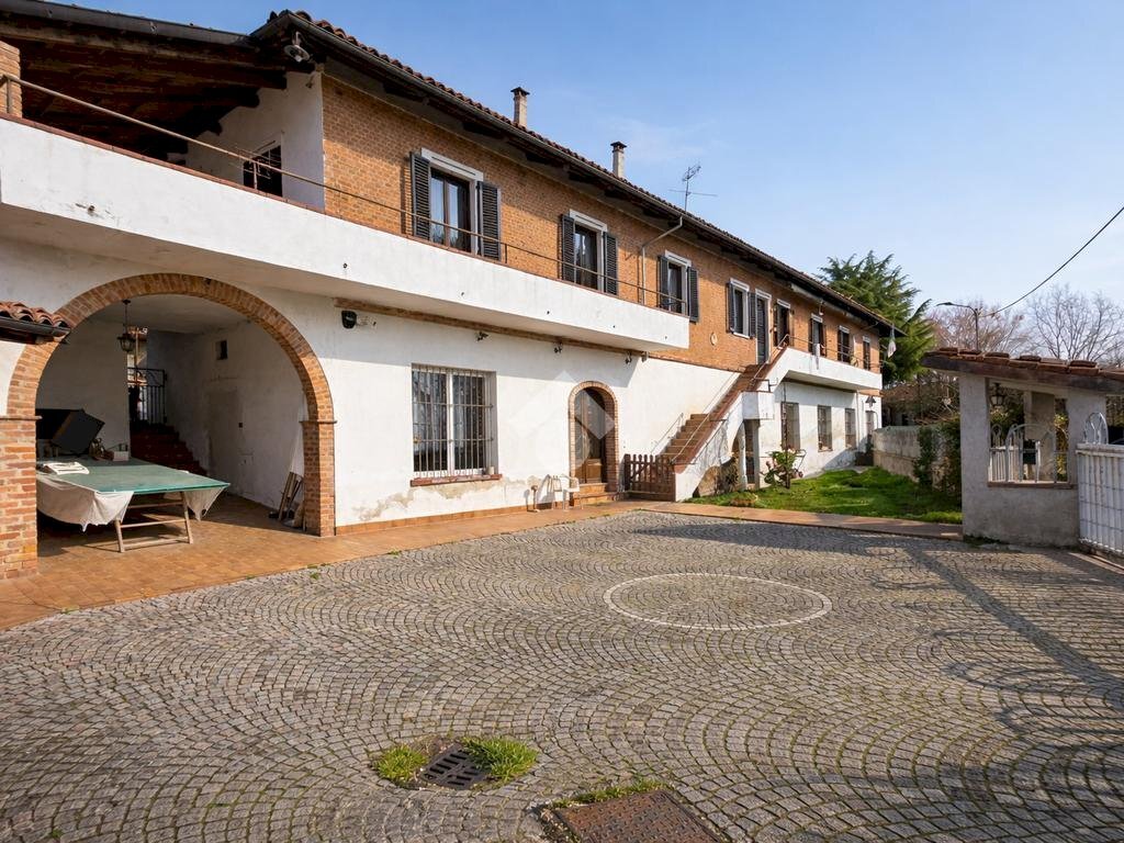 Villa Trifamiliare Strada dei molini, Bra - foto 2