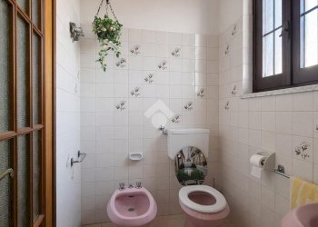 Three-family Villa Strada dei molini, Bra - photo 27