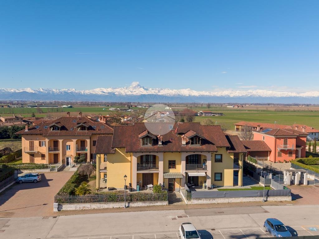 Two-room apartment Via Donatori Del Sangue, Marene - photo 1